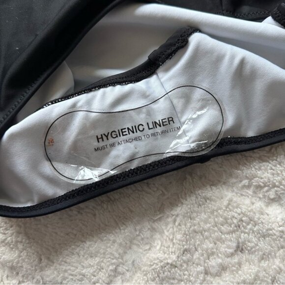 Cupshe | Black and White Gingham Ruffle One-Piece Swim Bathing Suit | Size XXL - Picture 3 of 8